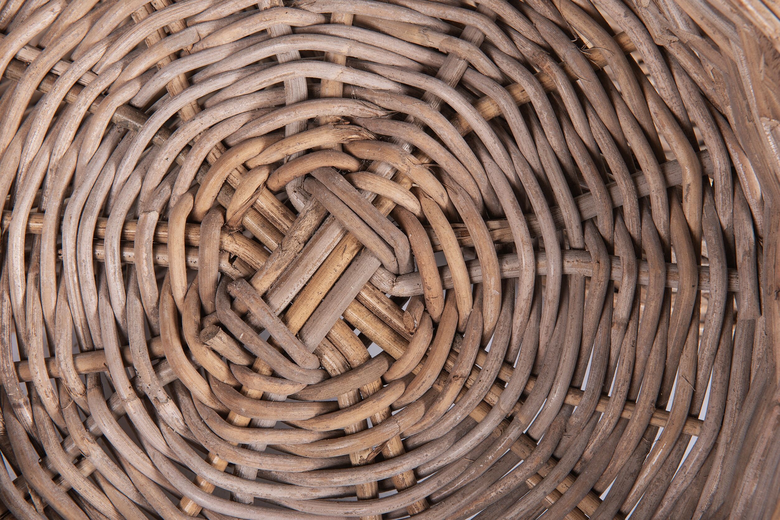 Handcrafted Round Wicker Tray - Large