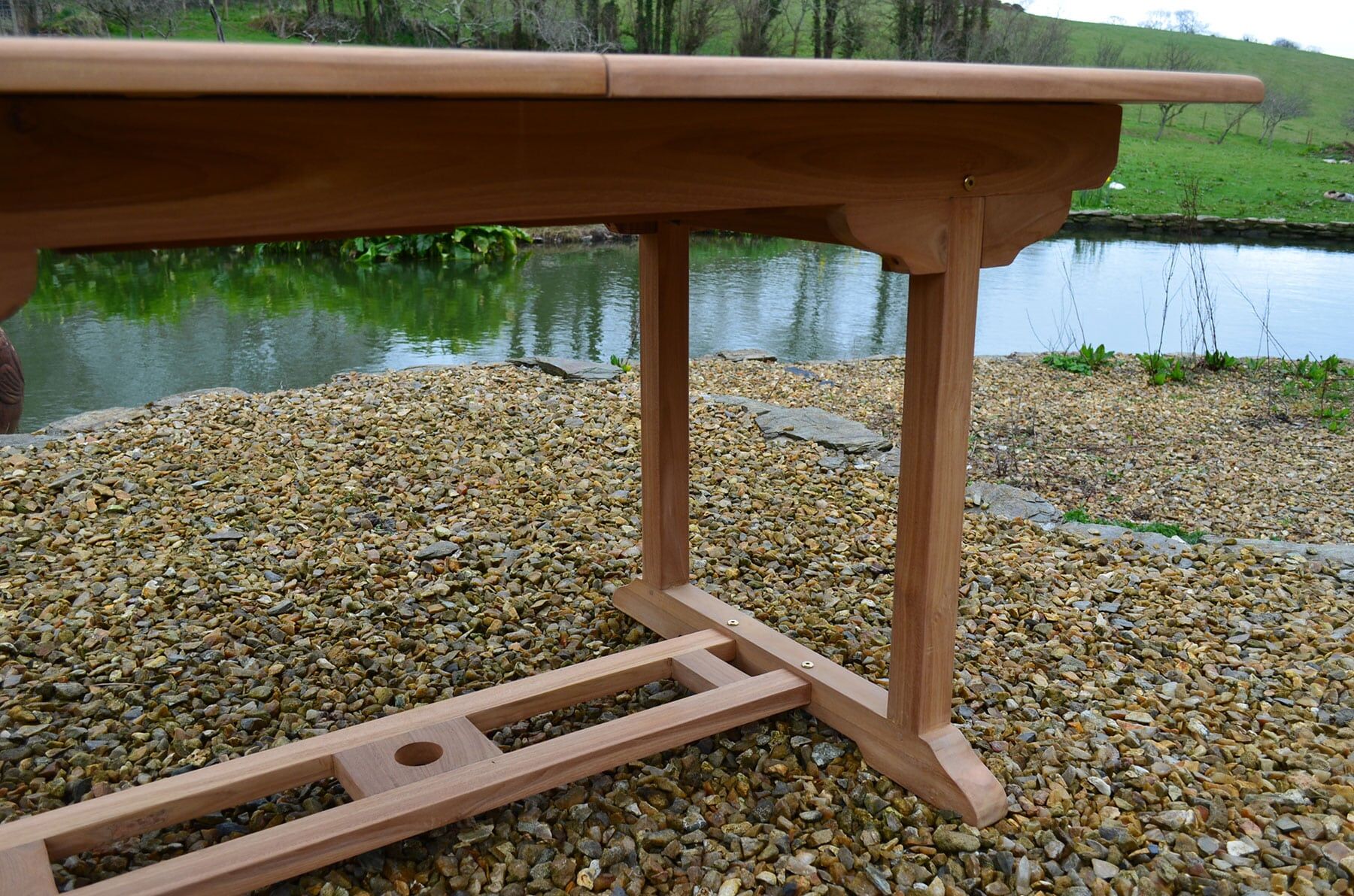 Zennor | 1.5-2.1m Rectangular Extending Teak Garden Dining Table | 6 to 10 Seater