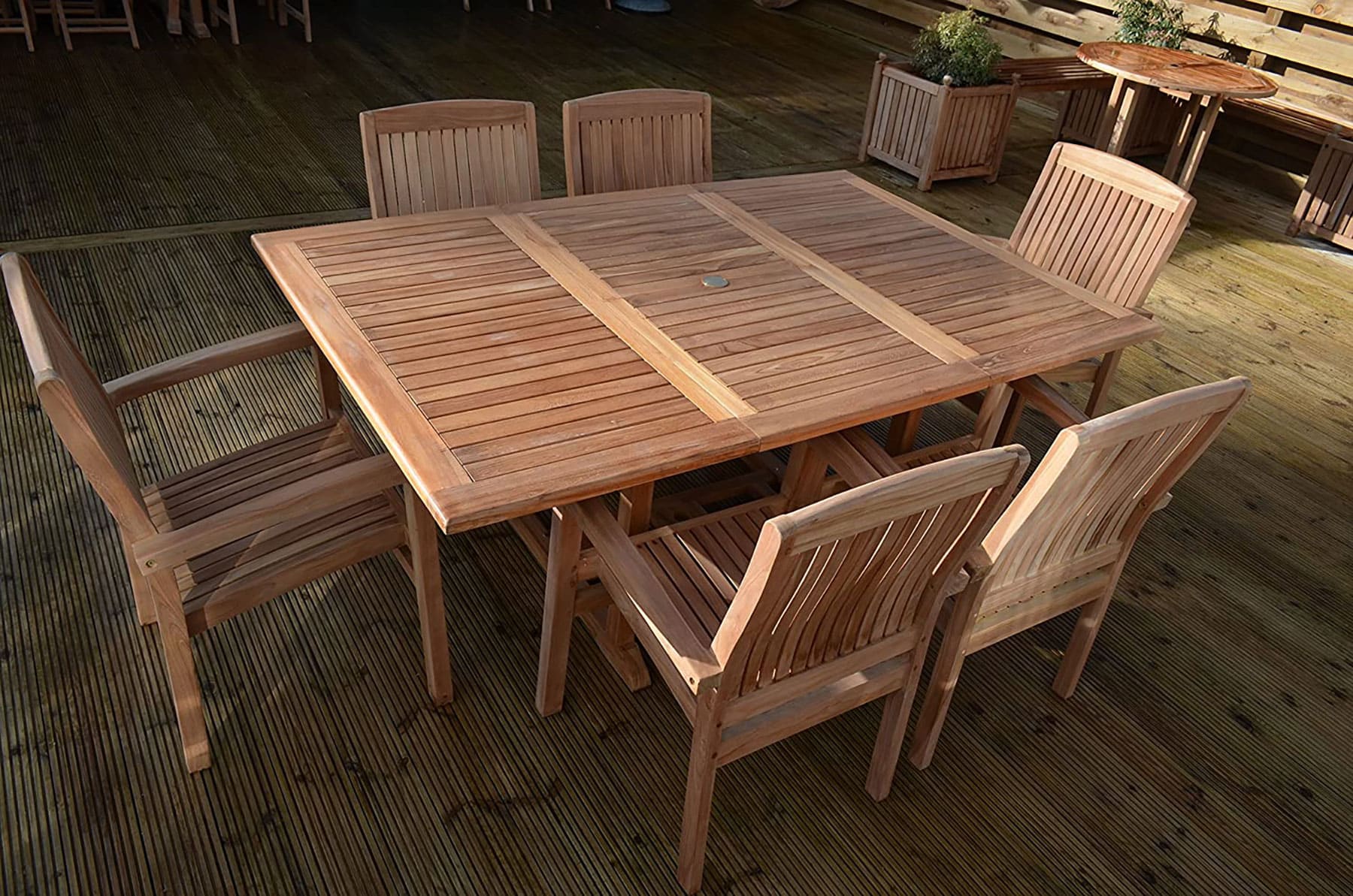 Lewes | 1.2-1.8m Square Extending Teak Garden Dining Table | 4 to 8 Seater