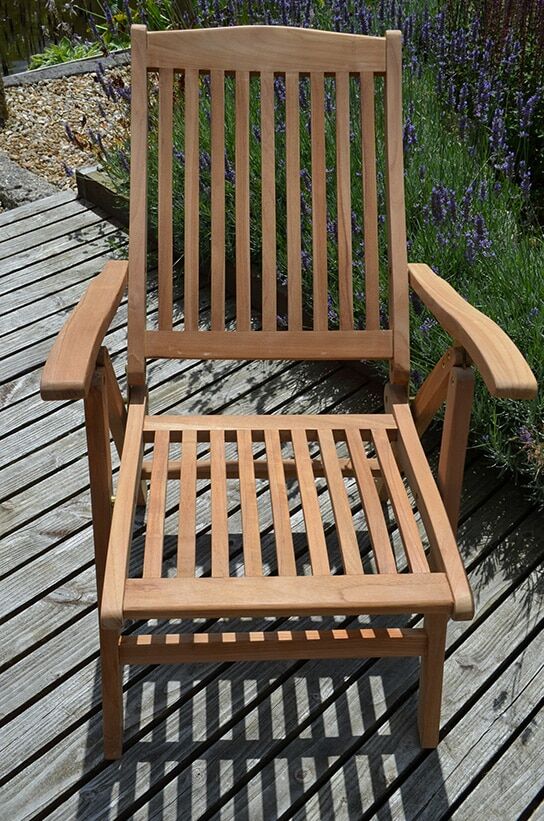 6 Seater Ambleside Teak Garden Dining Set - Ambleside 1.2m-1.8m Round Extending Table with 6 Teak Recliner Armchairs