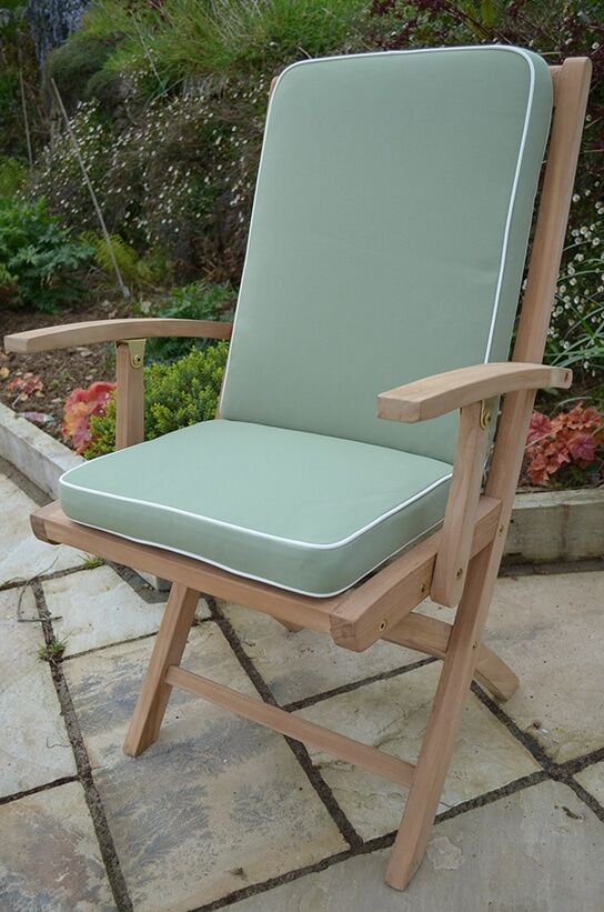 4 Seater Bucklebury Teak Garden Dining Set - Bucklebury 1.2m Round Gateleg Table with 4 Premium Teak Folding Chairs