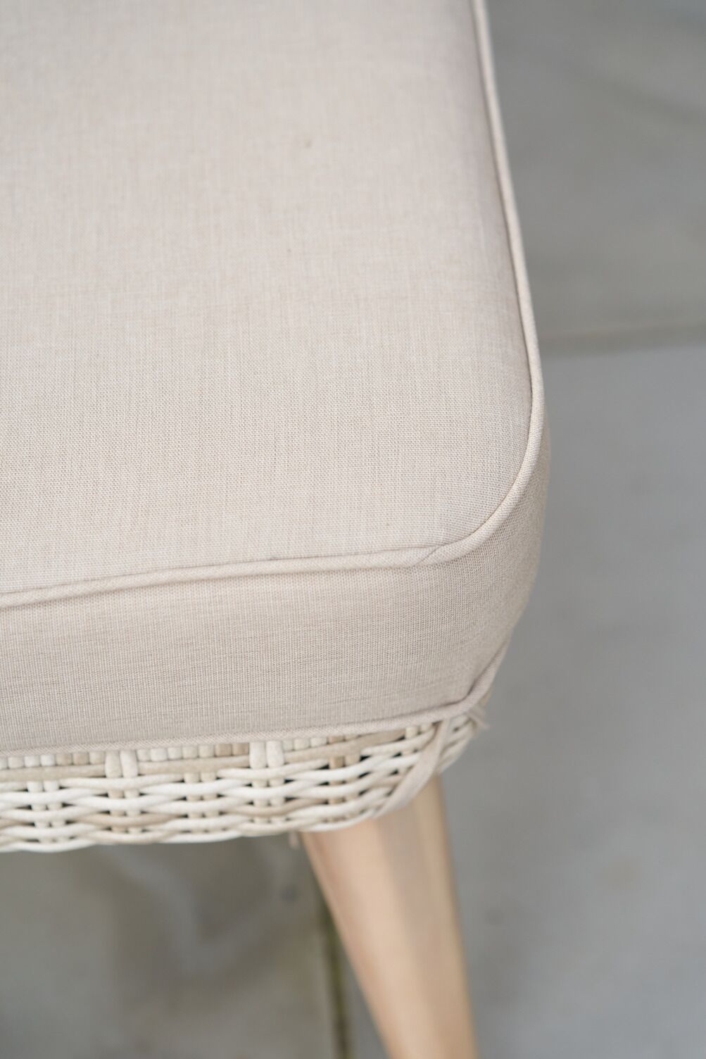 Cabon Outdoor Seating Set