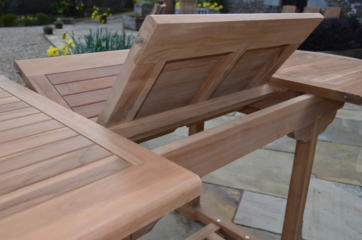 8 Seater Aviemore Teak Garden Dining Set - Aviemore Teak 1.8m-2.4m Oval Extending Table with 2 Premium Folding Armchairs and 6 Premium Folding Chairs