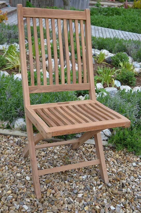 8 Seater Aviemore Teak Garden Dining Set - Aviemore Teak 1.8m-2.4m Oval Extending Table with 2 Premium Folding Armchairs and 6 Premium Folding Chairs