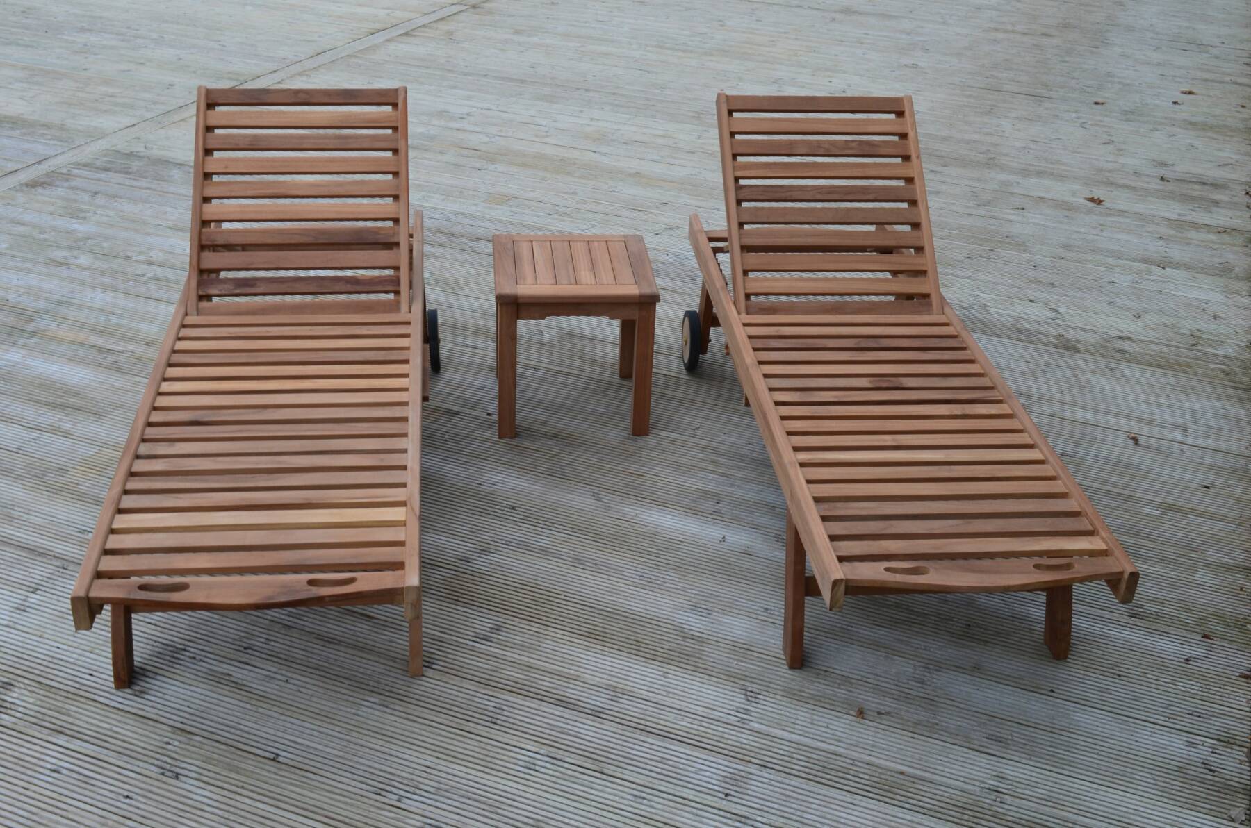 2 Seater Malmesbury Teak Garden Coffee Table Set - Malmesbury Teak 45cm Square Coffee Table with Shelf with 2 Teak Adjustable Sun Loungers