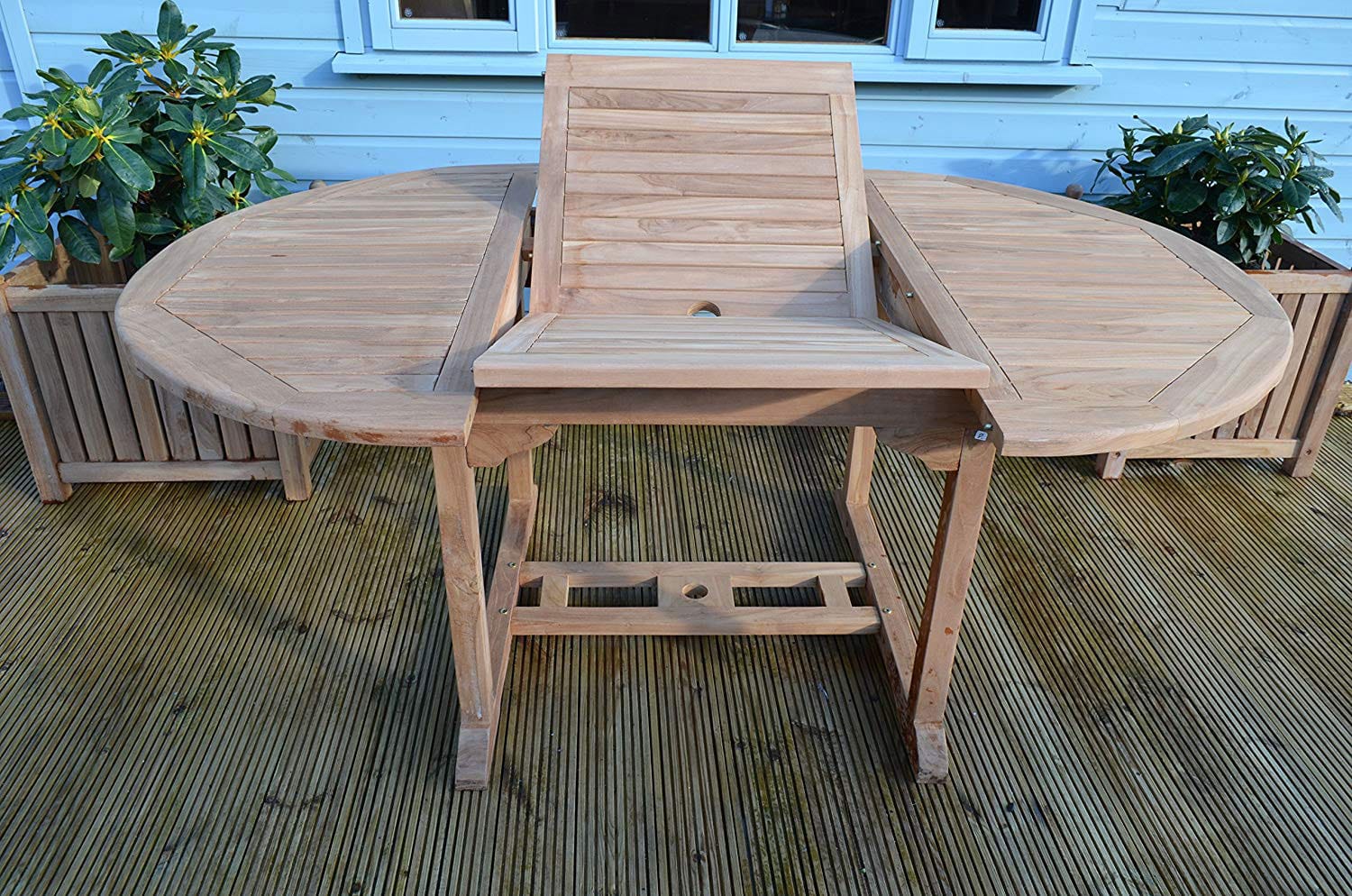 Ambleside | 1.2 -1.8m Round Extending Teak Garden Dining Table | 4 to 8 Seater