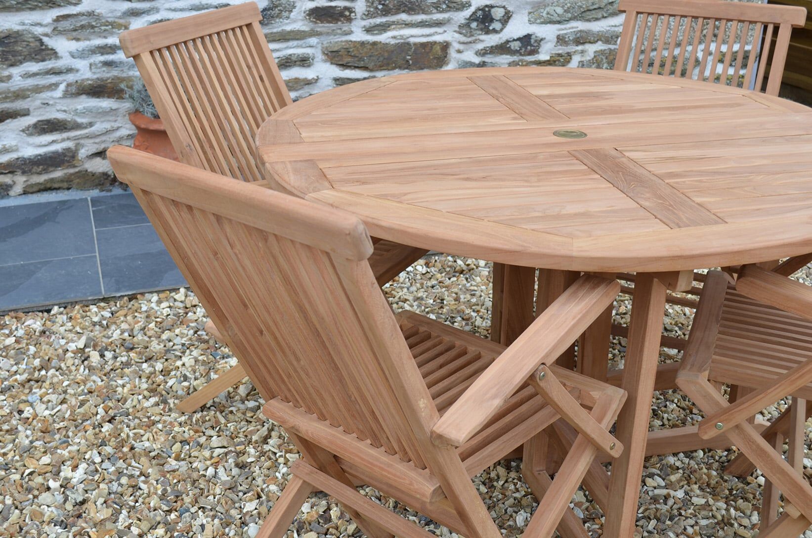 4 Seater Bucklebury Teak Garden Dining Set - Bucklebury 1.2m Round Gateleg Table with 4 Teak Folding Armchairs
