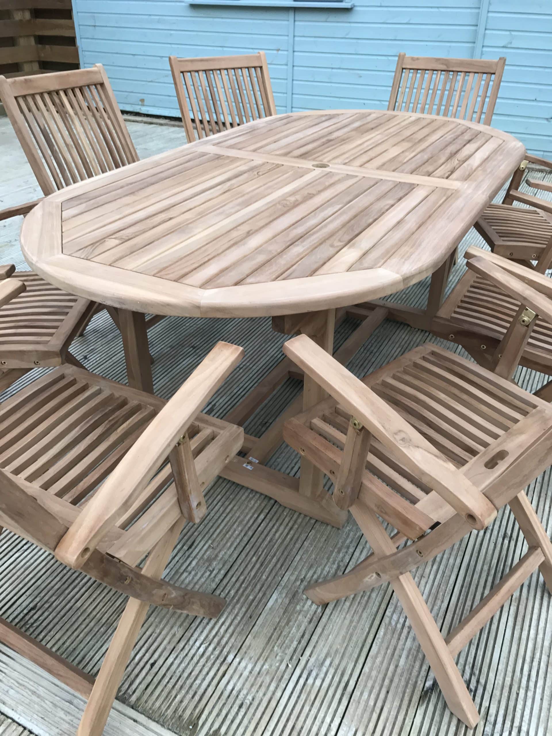Acle | 1.9m Oval Fixed Teak Garden Dining Table | 6 to 8 Seater