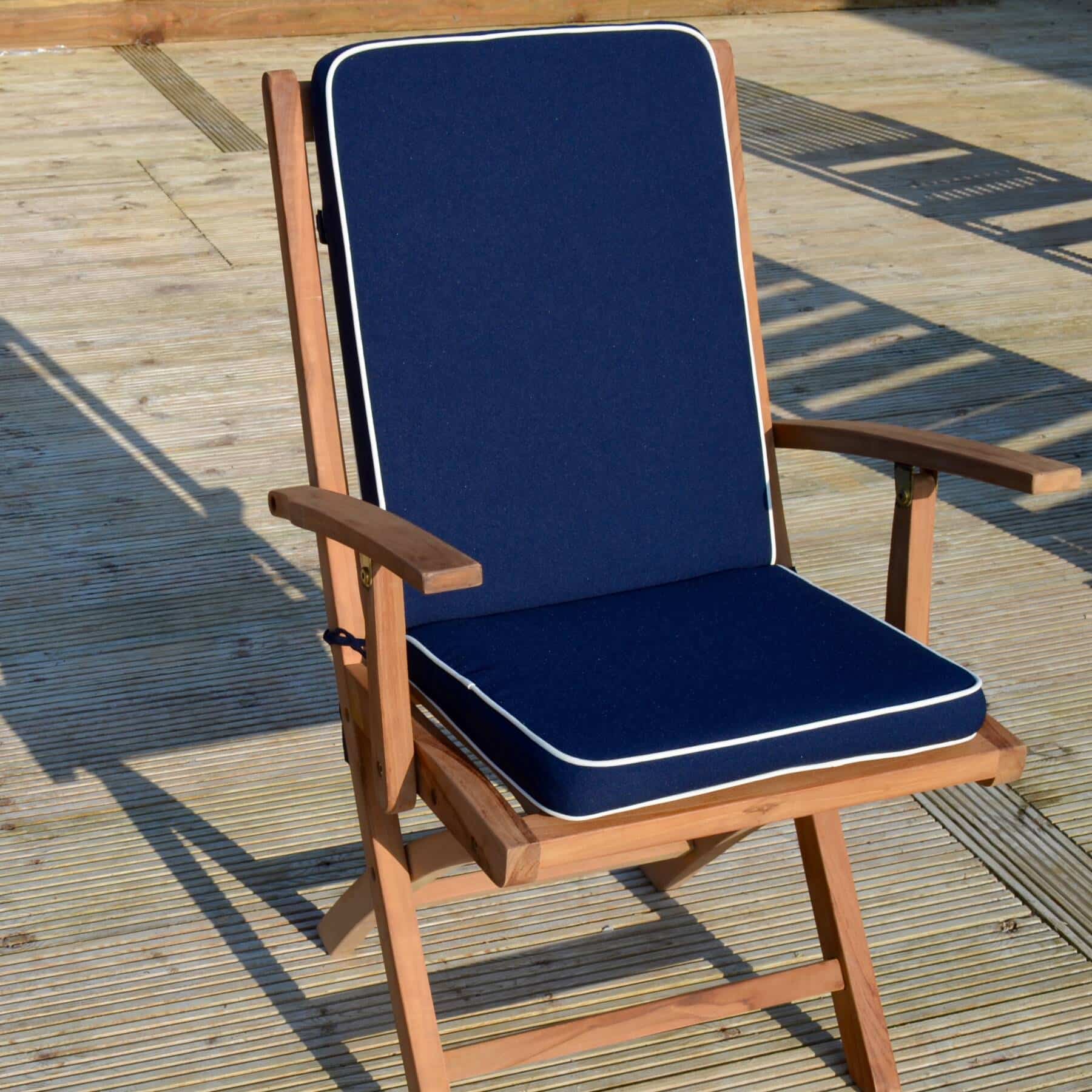 12 Seater Aviemore Teak Garden Dining Set - Aviemore Teak 2.4m-3.2m Oval Extending Table with 2 Premium Folding Armchairs and 10 Premium Folding Chairs