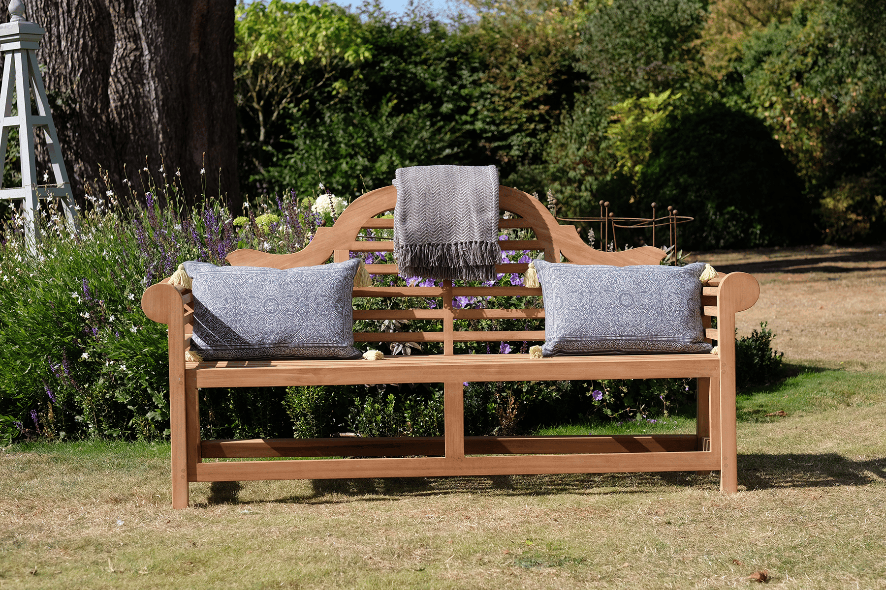 Lutyens Solid Teak Garden Bench